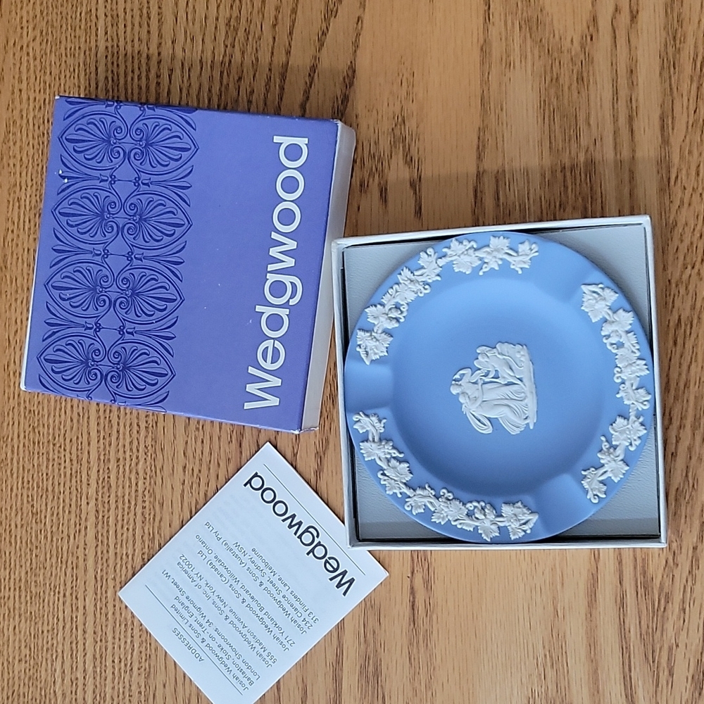WEDGWOOD Jasperware